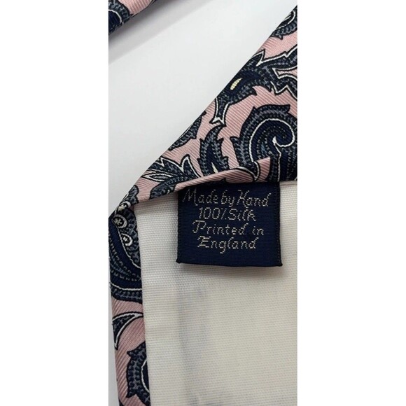 Jarrod’s Tie, 100% Silk, Made By Hand, Printed In England, Pink & Navy Paisley - Picture 9 of 14